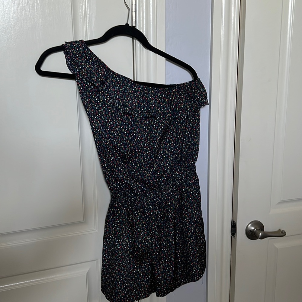 One-Shoulder Flowery Romper